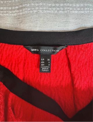 Mini falda roja de Mango