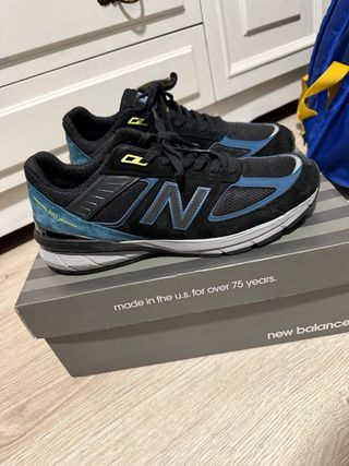 New Balance 990v5 Talla 43 puestas 3 veces.