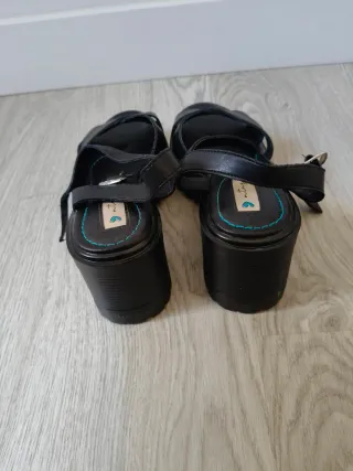 Sandalias Mustang Negras