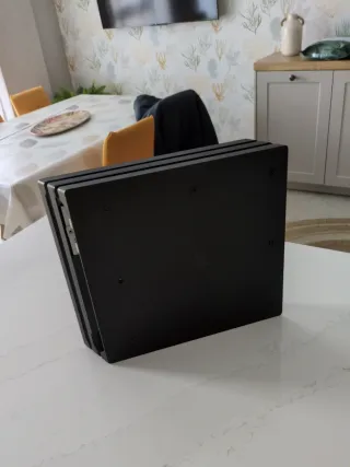 PS4 Pro (PlayStation 4) Mantenimiento Hecho 1T