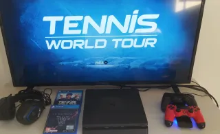 PS4 Slim accessoriata