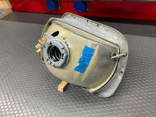 Focos delanteros Audi F103