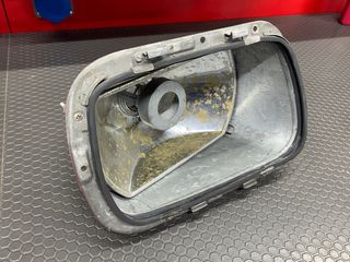 Focos delanteros Audi F103