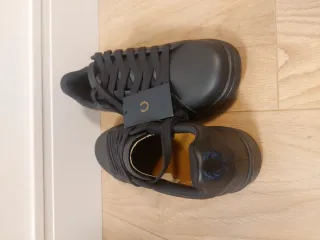 Zapatillas Fred Perry Negras y Azules