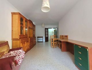 Piso en alquiler en El Cónsul - Ciudad Universitaria en Málaga