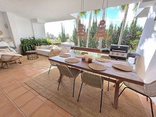 Piso en alquiler en Los Naranjos - Las Brisas en Marbella