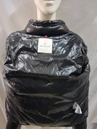 Moncler Piumino d'oca nero e beige