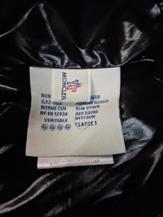 Moncler Piumino d'oca nero e beige