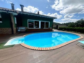 Chalet en venta en Lada en Langreo