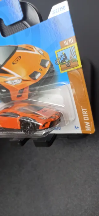 Hot Wheels Lamborghini Huracán Sterrato