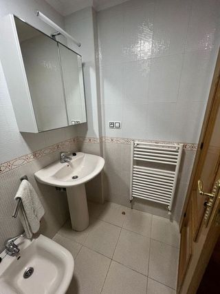 Piso en alquiler en Laviada en Gijón