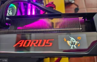 Tarjeta gráfica Gigabyte RTX 5080 AORUS MASTER 16G