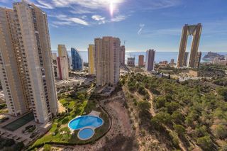Piso en alquiler en Pueblo Poniente en Benidorm