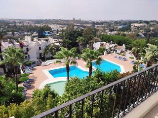 Casa adosada en alquiler en Nagüeles Alto en Marbella