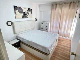 Piso en alquiler en Ciudad de Asís en Alicante