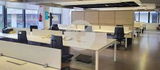 Oficina en alquiler en La Nova Esquerra de l'Eixample en Barcelona