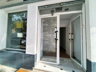 Local comercial en venta en Gamarra - La Trinidad en Málaga