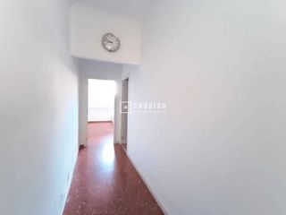 Local comercial en venta en Gamarra - La Trinidad en Málaga