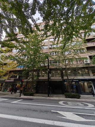 Oficina en venta en Centro - Sagrario en Granada