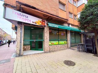 Local comercial en venta en Rondilla - Santa Clara en Valladolid