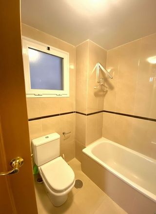 Piso en alquiler en Martín Carpena - Torre del Río en Málaga