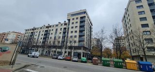 Piso en alquiler en Cascajos - Piqueras en Logroño