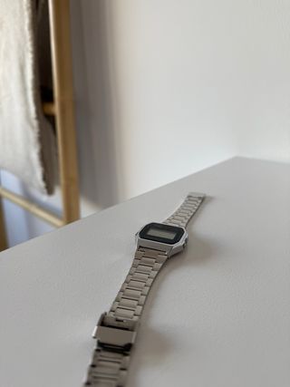 Reloj Casio Plateado Digital