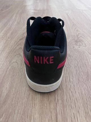 Zapatillas Nike Air Force 1 Negras y Rojas