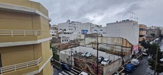 Piso en alquiler en Arenales - Lugo - Avenida Marítima en Palmas de Gran Canaria(Las)