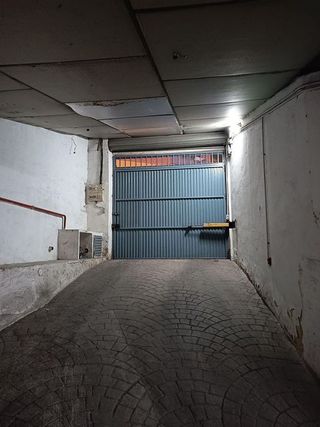 Garaje en alquiler en Ciudad Jardín - Zoco en Córdoba