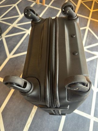 Maleta Samsonite Negra Rígida 4 Ruedas