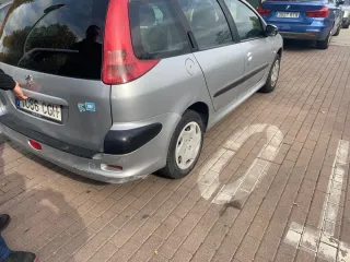 Peugeot 206 2003