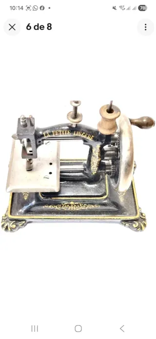 Máquina de coser LA PETIT LINGERE antigua 1890