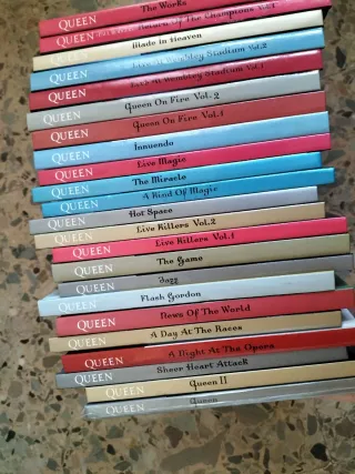 Colección Libros Queen con CD