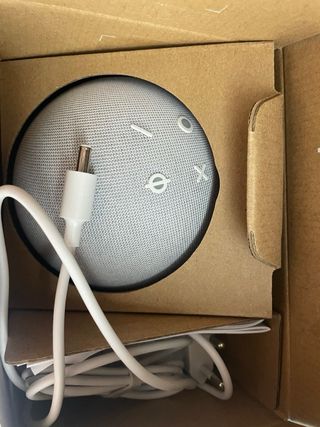 Base di ricarica wireless per Alexa Echo Dot