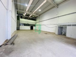 Nave industrial en alquiler en Pomar en Badalona