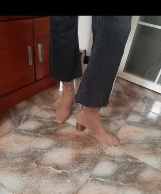 Botines Zara Beige/Marrón Talla 42