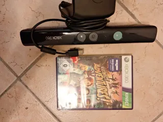 Xbox 360 con giochi e accessori