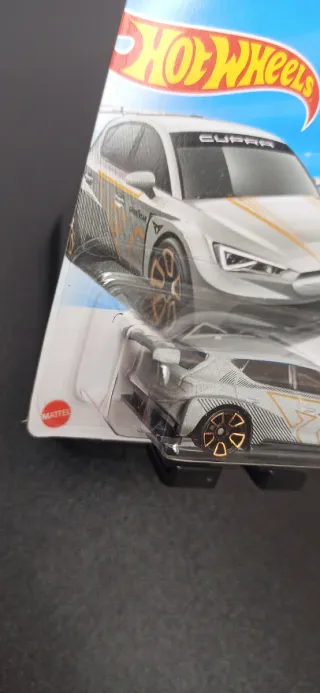 Hot Wheels Cupra e-Racer 2025 EV