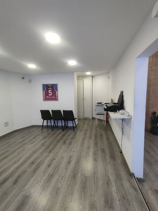 Local comercial en alquiler en La Florida en Hospitalet de Llobregat, L´