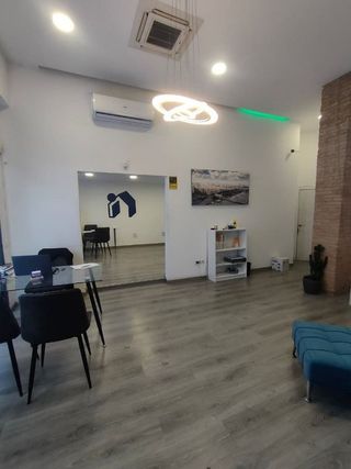 Local comercial en alquiler en La Florida en Hospitalet de Llobregat, L´