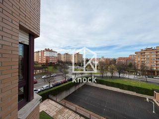 Piso en alquiler en Montevil en Gijón