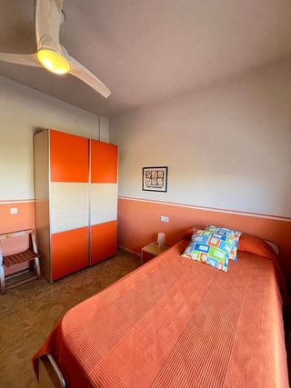 Casa adosada en alquiler en Lebrija