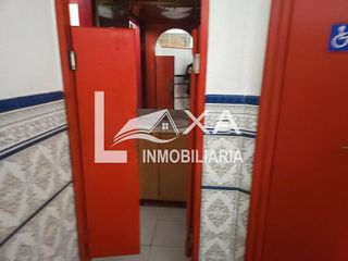 Local comercial en venta en Sant Ildefons en Cornellà de Llobregat