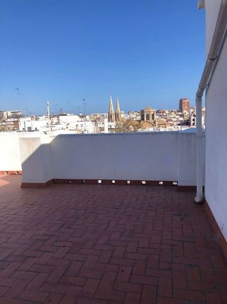 Estudio en alquiler en El Pla del Remei en Valencia