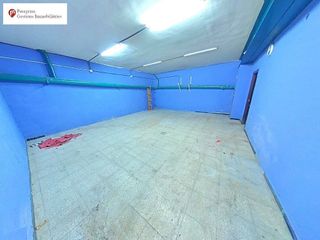 Local comercial en alquiler en Fondo en Santa Coloma de Gramanet