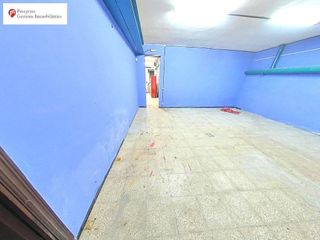 Local comercial en alquiler en Fondo en Santa Coloma de Gramanet