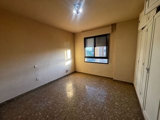 Piso en alquiler en Huerta Rosales - Valdepasillas en Badajoz