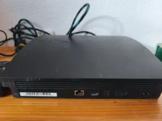 Console PlayStation 3 Nera + 2 Controller e Giochi