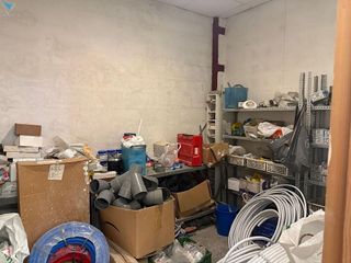 Nave industrial en venta en Polígono del Aeropuerto en Manises